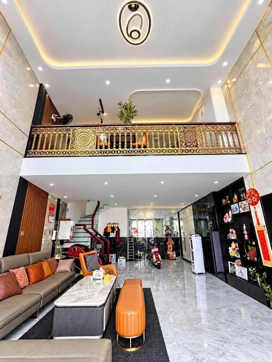 Bán nhà mặt tiền Hoàng Văn Thụ Quy Nhơn 60m² 3 phòng ngủ - Ảnh thu nhỏ 2