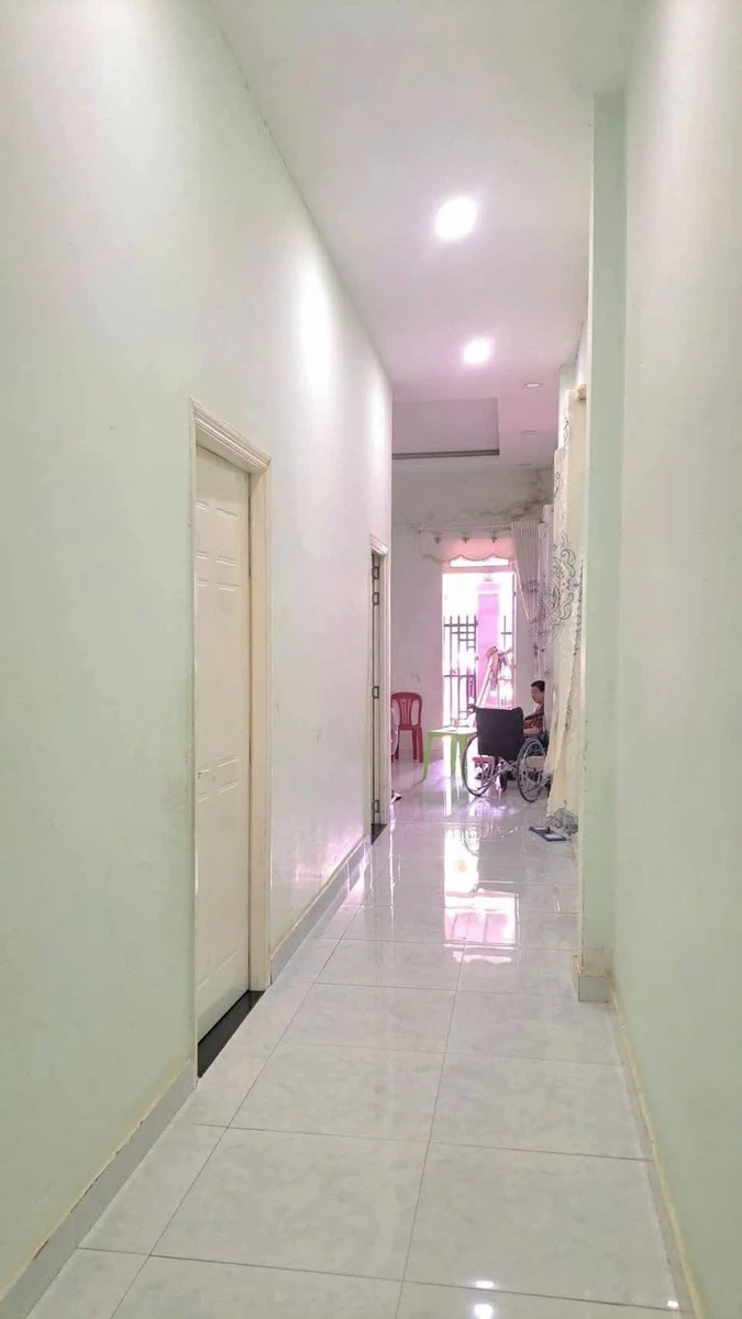 Bán nhà phố Tân Xuân, Đồng Xoài 110 m², 2PN, 1tỷ200tr - Ảnh thu nhỏ 3