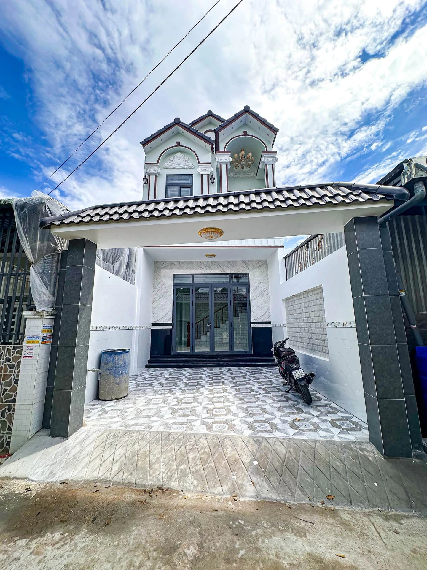 Bán nhà lầu 2 mặt tiền 85m2 Cái Răng Cần Thơ 2,79 tỷ - Ảnh 1