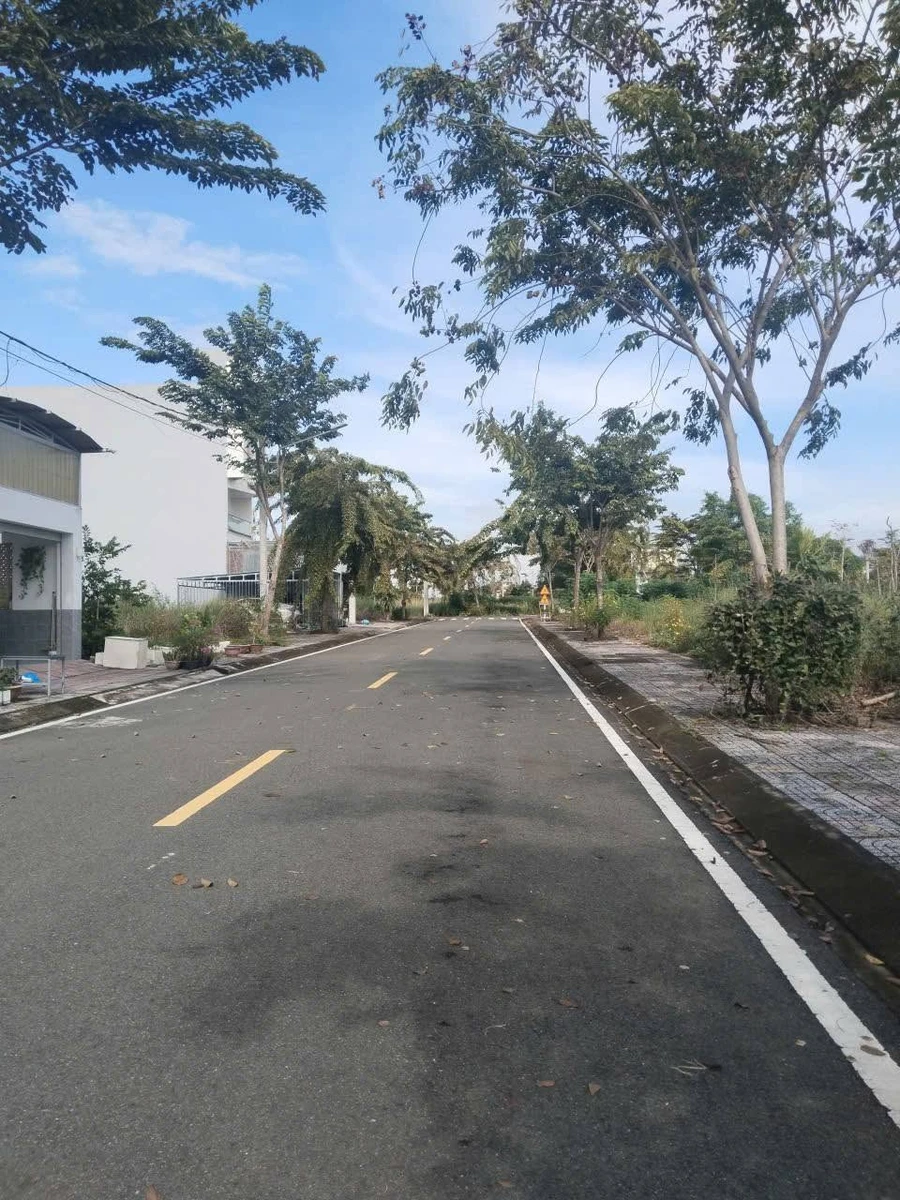 Bán nhà Tân Phú gần Hồ Xuân Hương, 125m2, 1,4 tỷ - Ảnh thu nhỏ 3