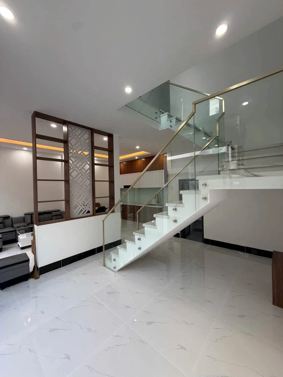 Bán nhà 1 trệt 1 lầu 2PN Rạch Giá 1.75 tỷ - Ảnh thu nhỏ 5