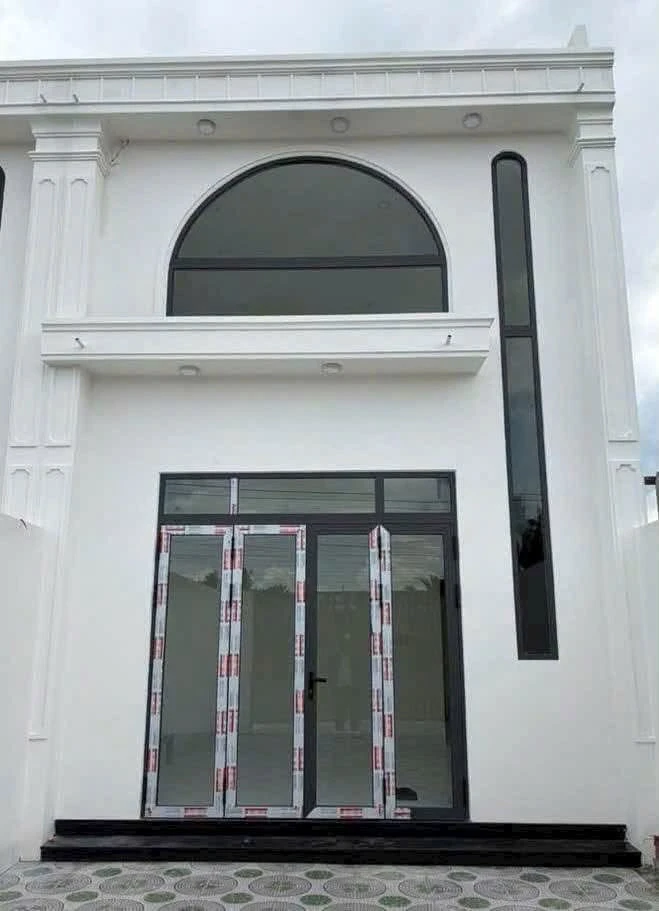 Bán nhà 1 trệt 1 lầu 113m² 2PN gần chợ Đức Tân, Tân Trụ, Long An giá 1,78 tỷ - Ảnh thu nhỏ 2