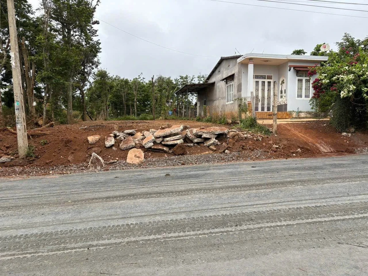 Bán đất mặt tiền kinh doanh đường 19/5, Phường Ea Kao, Buôn Ma Thuột, 351m2, 2,59 tỷ - Ảnh thu nhỏ 2