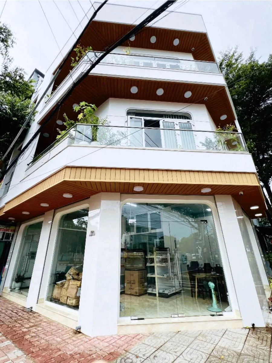 Cho thuê mặt bằng shophouse 170m² 2 mặt tiền đường 30/4 - Ảnh thu nhỏ 2
