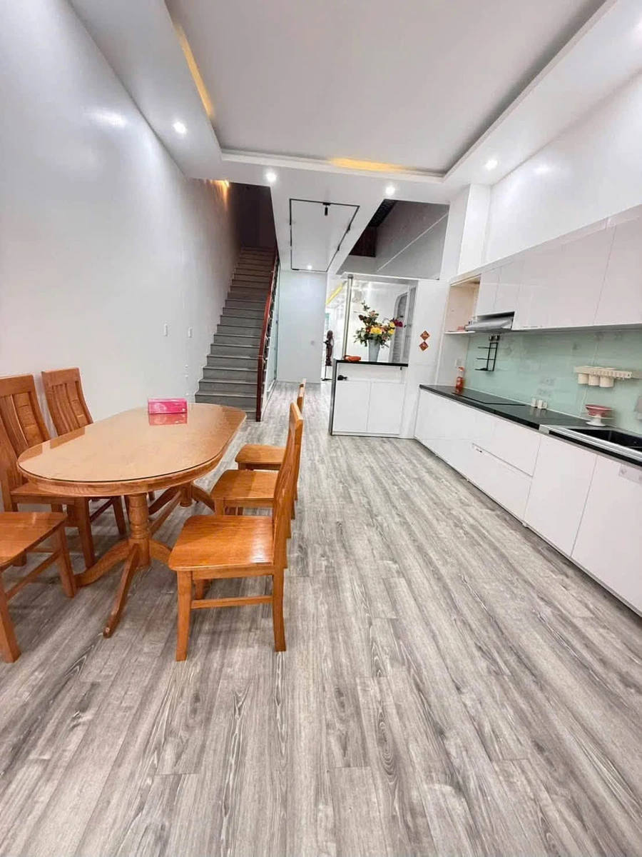 Bán nhà lầu mặt tiền Hùng Vương Tây Ninh 134m² giá 3,3 tỷ - Ảnh thu nhỏ 4