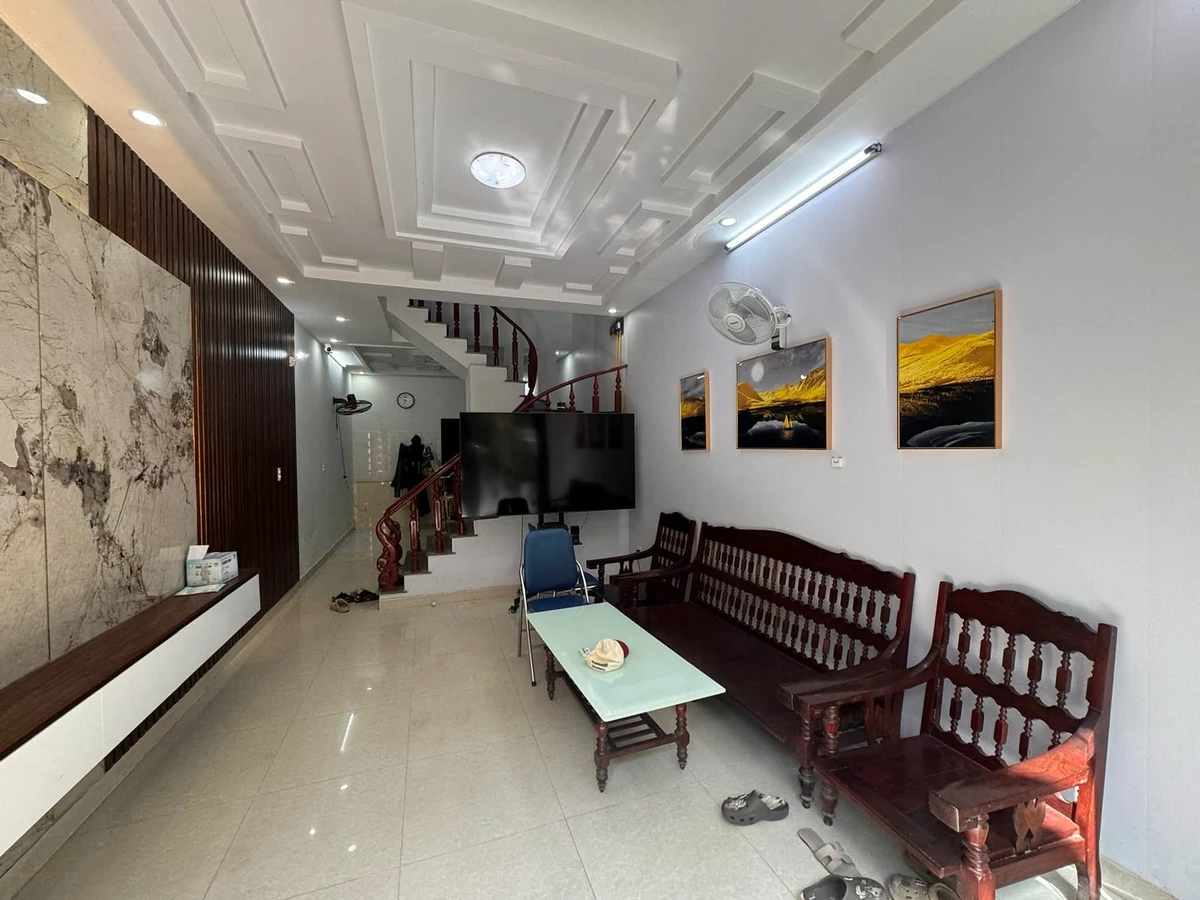 Bán nhà 4 tầng Ngô Gia Tự 42m², 3 phòng ngủ, 2.89 tỷ - Ảnh thu nhỏ 3