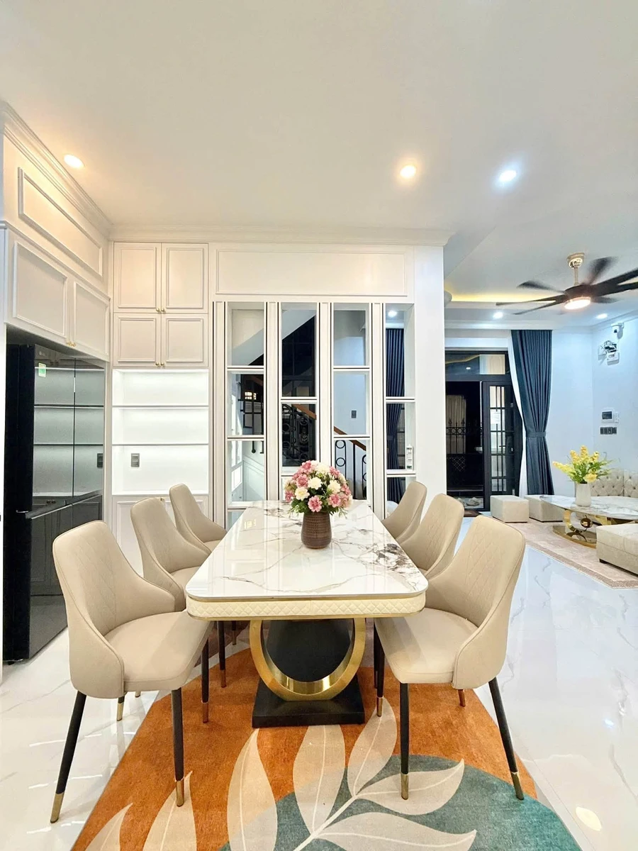 Bán nhà tân cổ điển 3PN 130m2 Quảng Tế, Quận 5 - Ảnh thu nhỏ 4