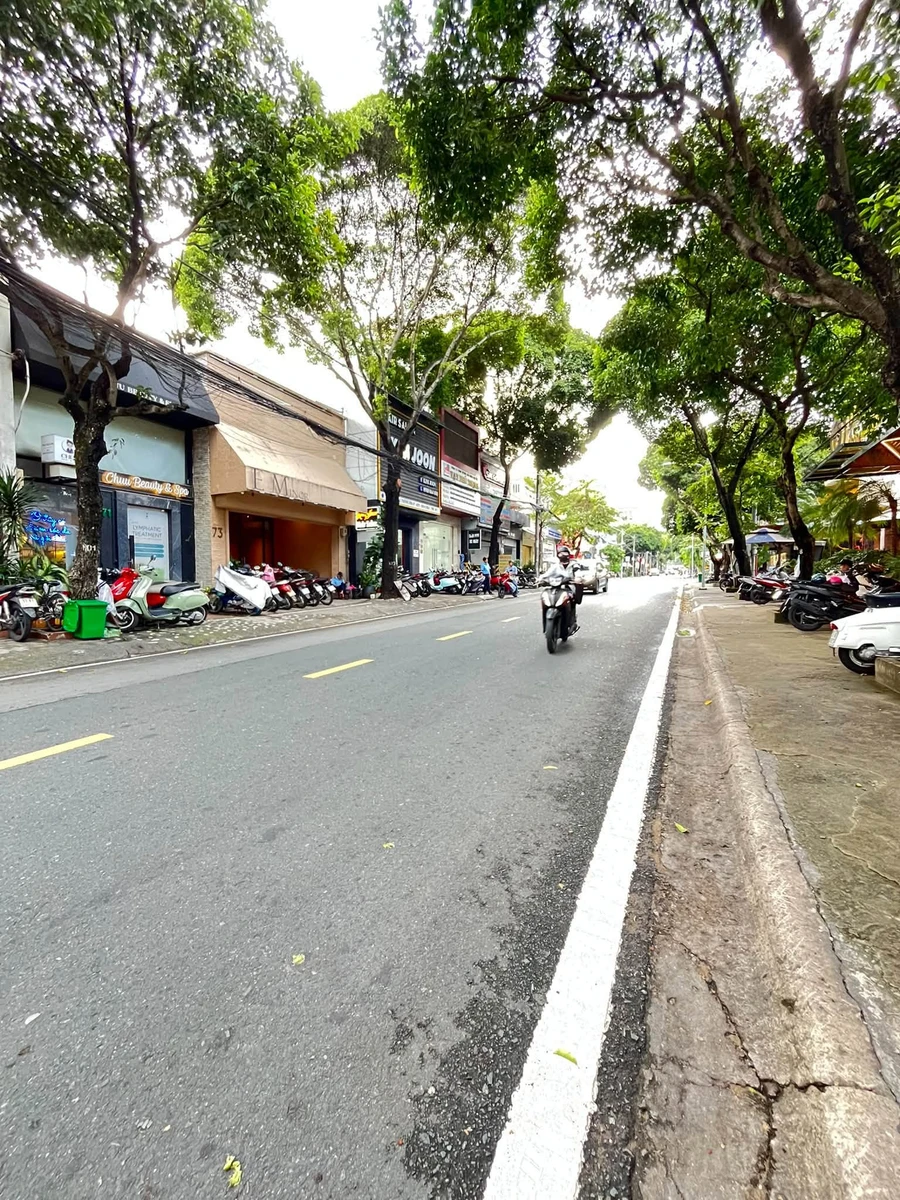 Bán shophouse mặt tiền Thống Nhất, Thủ Đức, 114m2, 23.5 tỷ - Ảnh thu nhỏ 3