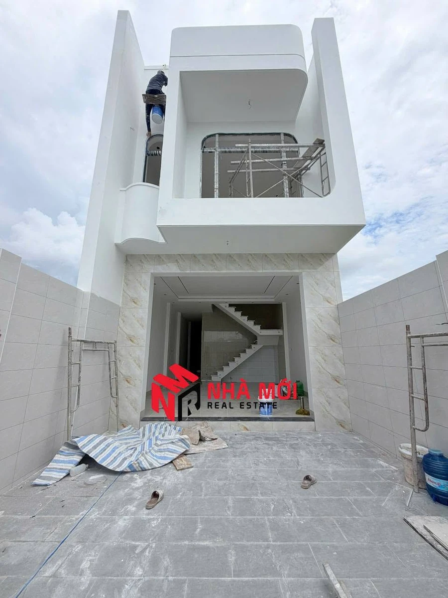 Bán nhà 1 trệt 1 lầu 5x21m, 4 phòng ngủ, đường số 7 Khu D Tân Xuyên, Hóc Môn - Ảnh thu nhỏ 2