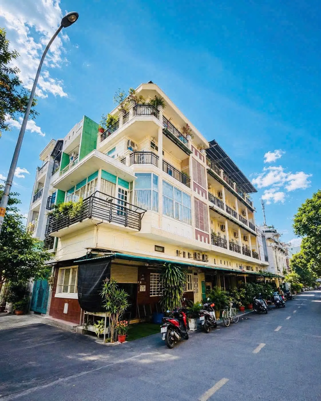 Bán nhà góc 2 mặt tiền nội bộ 94,7m² 18 phòng CHDV, Tân Sơn Nhì, Tân Phú, giá 17,4 tỷ - Ảnh 1