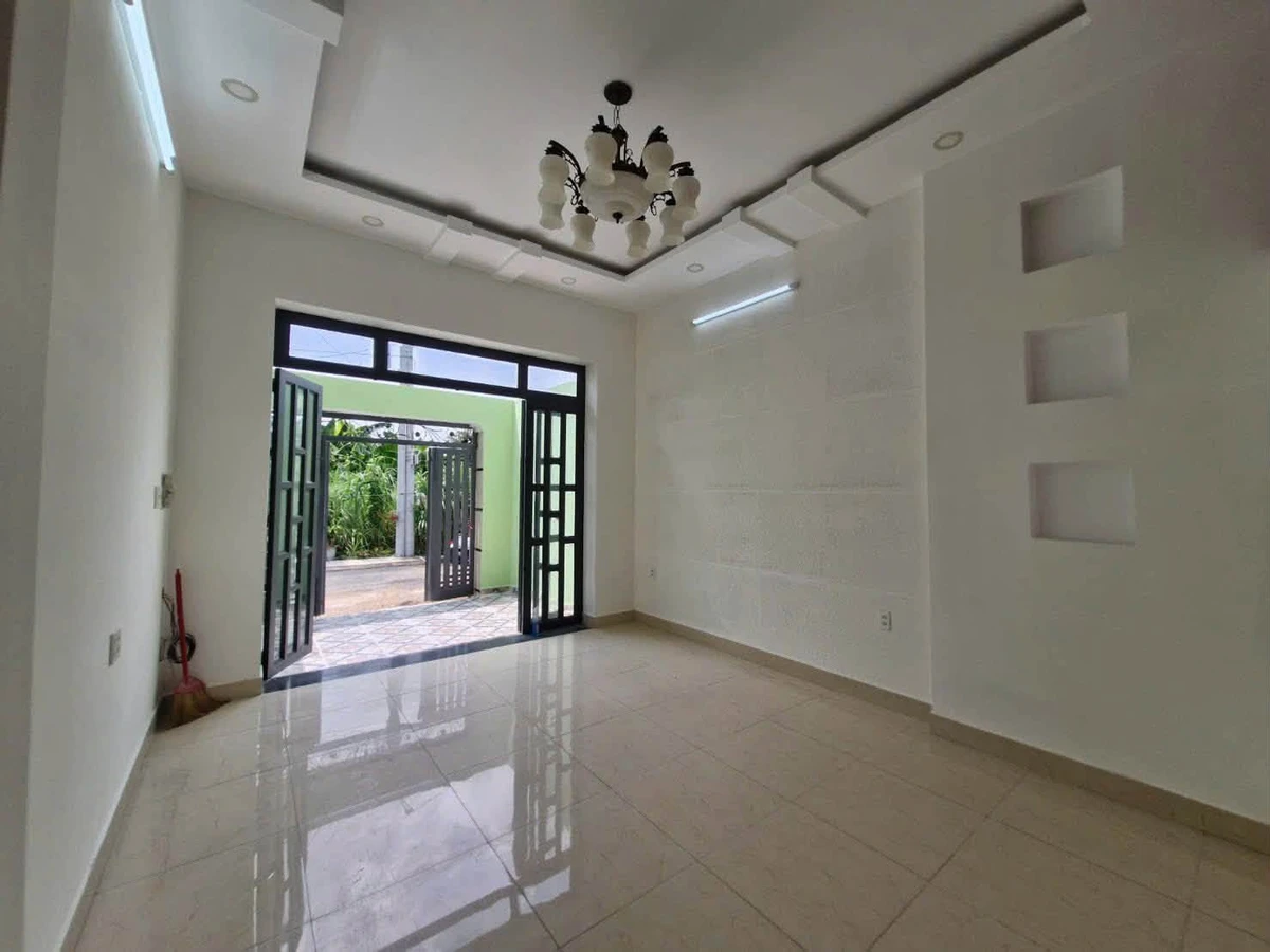 Bán nhà 3 tầng 62m2 đường 8m gần KDC Điền Phúc Thành Thủ Đức - Ảnh thu nhỏ 3