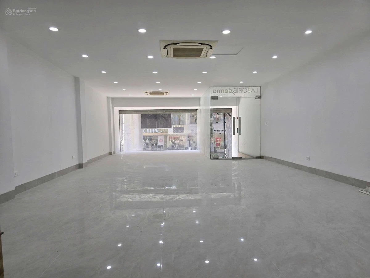 Cho thuê nhà mặt tiền đường Cầu Giấy 95m² Hà Nội - Ảnh 1