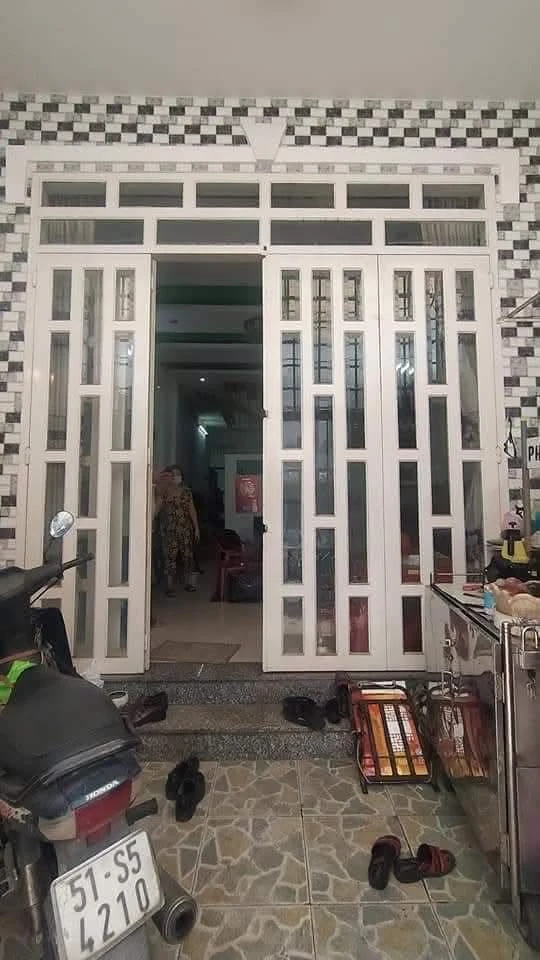 Bán nhà hẻm 3.5m 64.3m² 5 phòng ngủ giá 5.5 tỷ gần Phạm Văn Đồng, Phường 11, Bình Thạnh - Ảnh thu nhỏ 3
