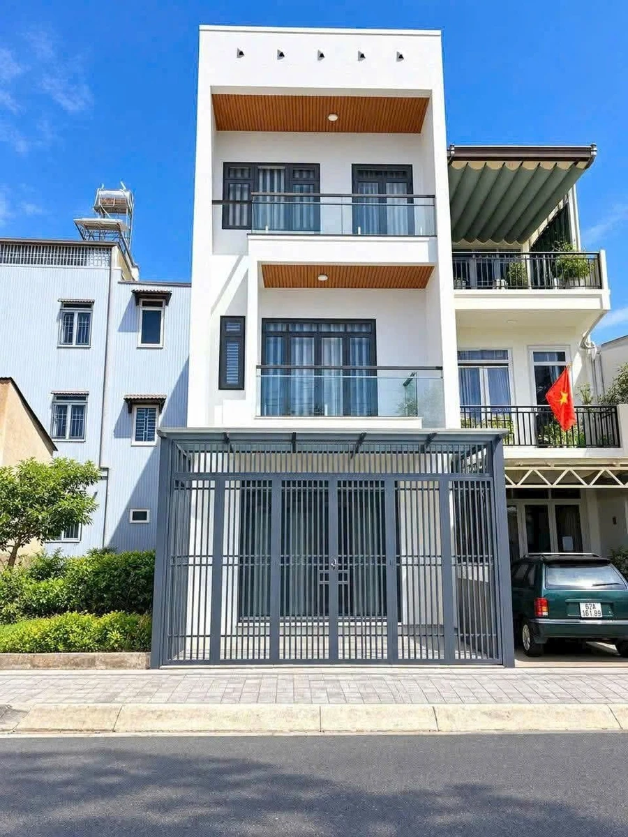 Bán nhà mặt tiền 76m² Nguyễn Trung Trực, Đà Lạt - 10 tỷ - Ảnh 1
