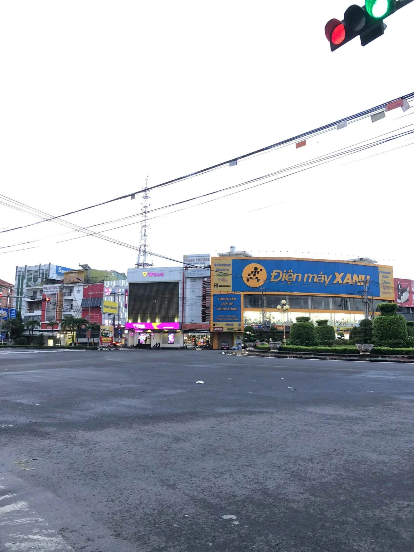 Cho thuê mặt bằng 360m² vòng xoay Đồng Xoài - Ảnh 1