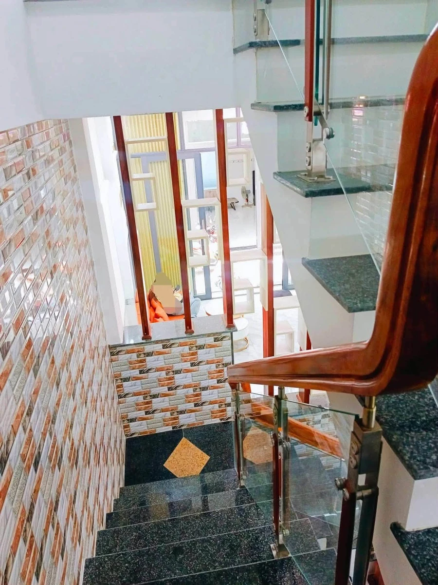 Bán nhà hẻm 2 tầng 40,5m2 Quy Nhơn 1 tỷ 350 triệu - Ảnh thu nhỏ 2