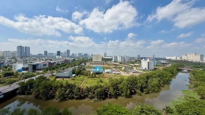Bán Penthouse Sunrise City South 750m² 3 tầng 75 tỷ - Ảnh 1