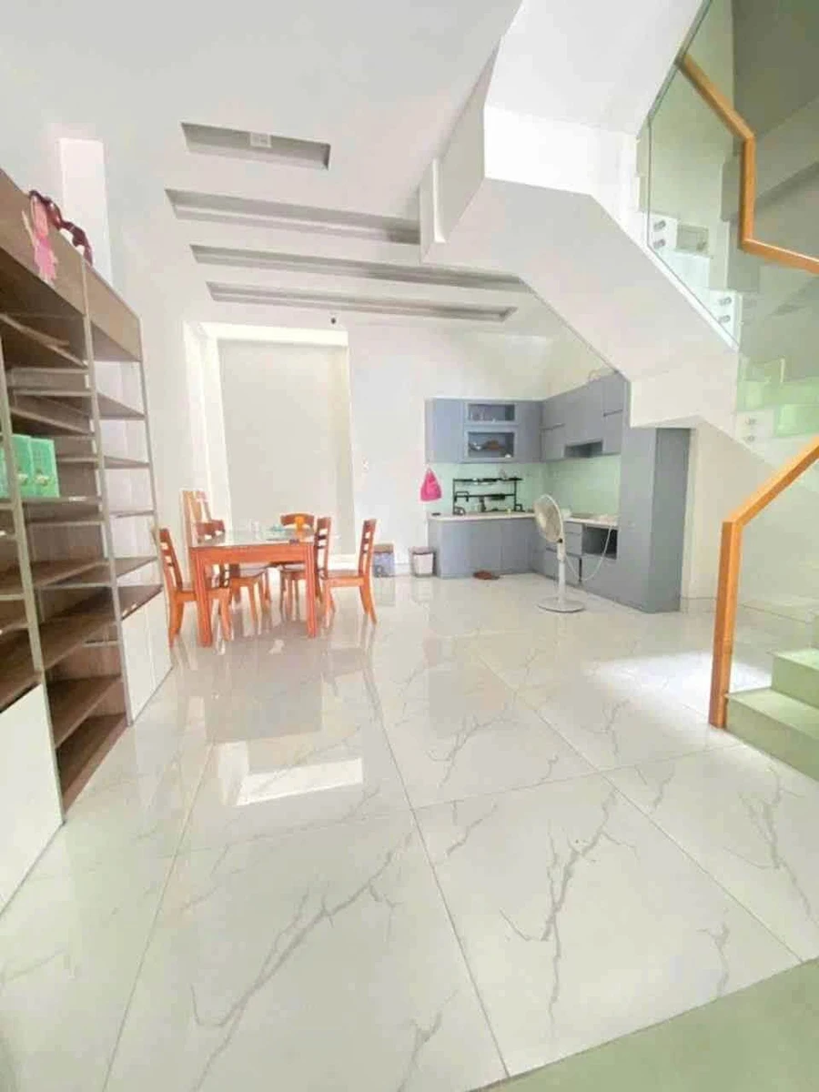 Bán nhà hẻm 5x14m 3 tầng Lê Trọng Tấn 7 tỷ - Ảnh thu nhỏ 4