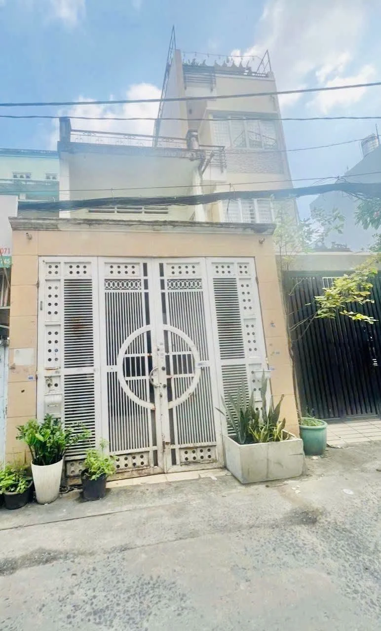 Bán nhà Lạc Long Quân Tân Bình 46m2, 6 tỷ - Ảnh 1