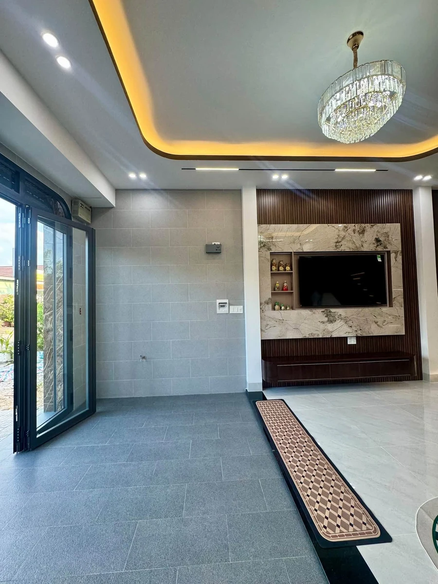 Bán nhà mặt tiền Nguyễn Kim Công 4.5x17m, 4 phòng, 3 tỷ 450 triệu - Ảnh thu nhỏ 4
