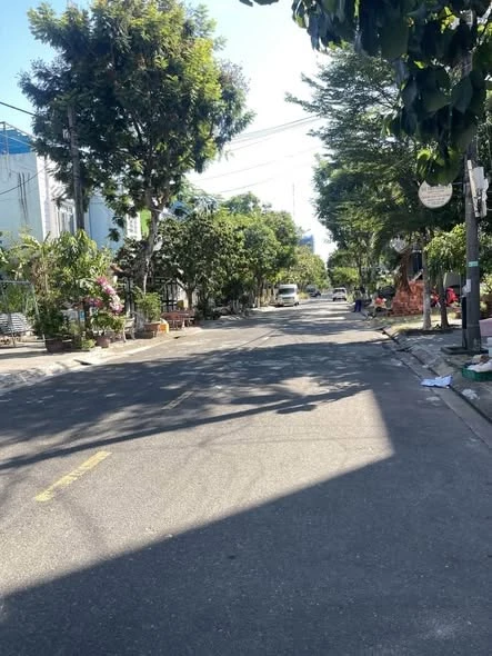 Bán đất biển Sơn Trà 100m² 8,1 tỷ Đà Nẵng