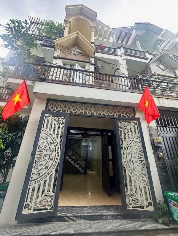 Cho thuê nhà 4PN 3WC full nội thất Bình Tân 12tr/tháng