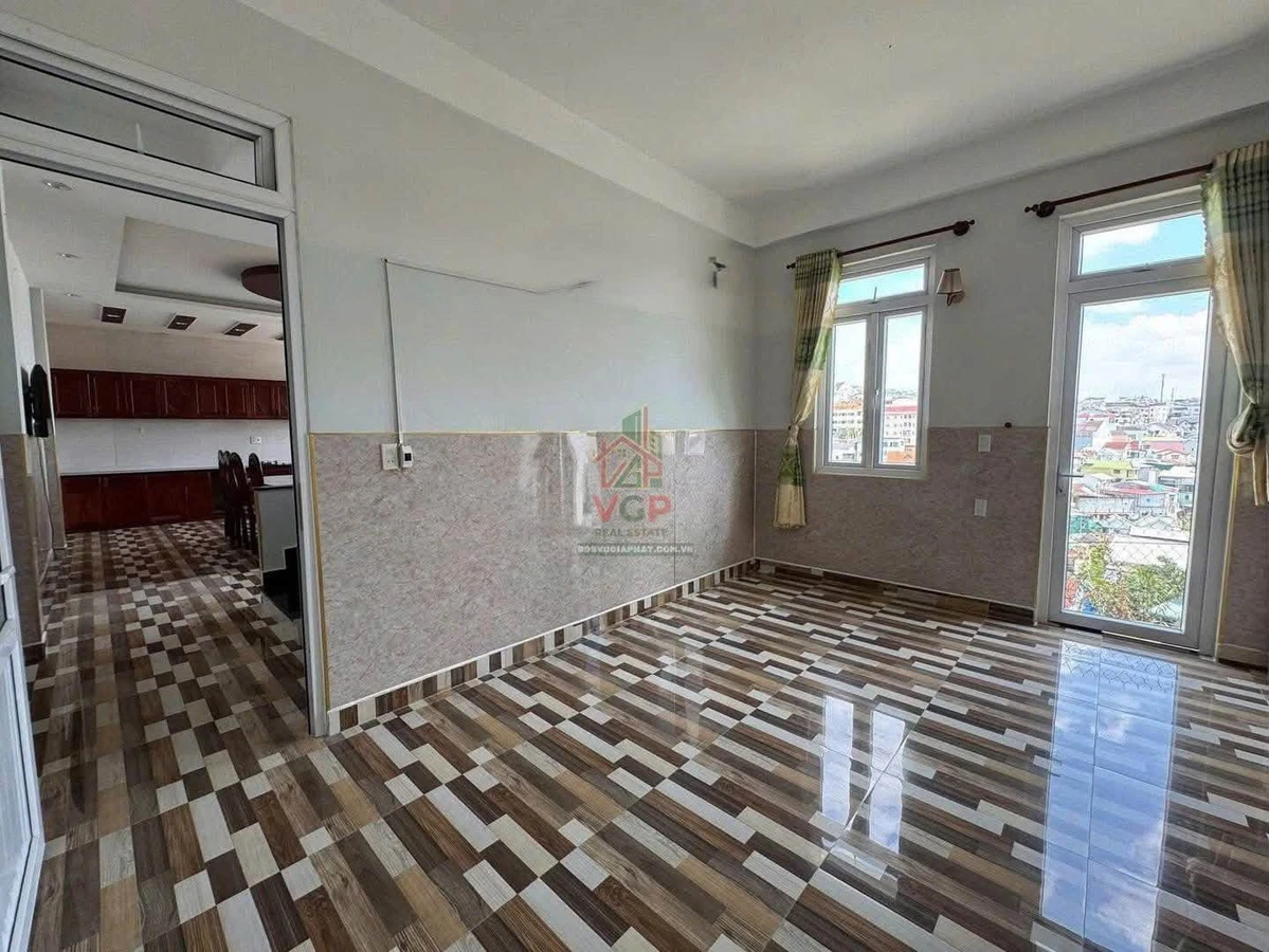Bán nhà phố hẻm Nguyễn Trung Trực 64.83 m² Lâm Đồng 5.8 tỷ - Ảnh thu nhỏ 3