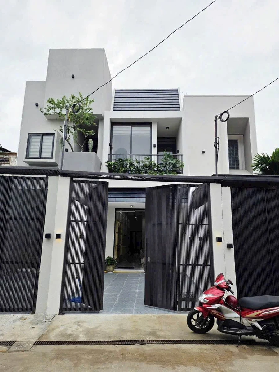 Bán nhà 1 trệt 1 mê 100m² 3PN Hẻm Mai Hắc Đế Bình Tân - Ảnh 1