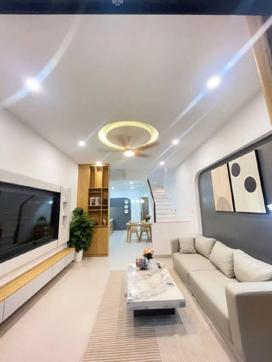 Nhà bán Nguyễn Chánh 87m² sát biển 5 tỷ - Ảnh thu nhỏ 3