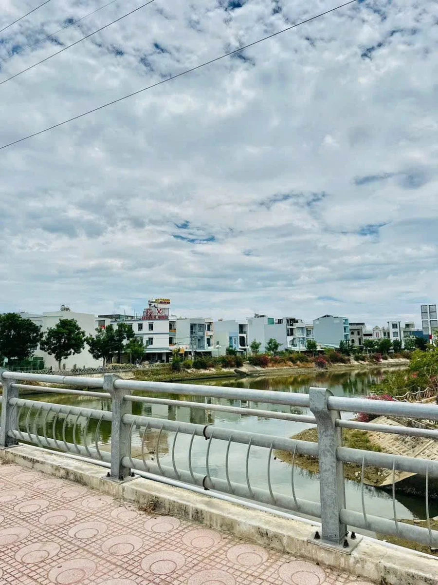 Bán đất mặt tiền 44m2 Quy Nhơn, gần 2 tỷ - Ảnh thu nhỏ 3