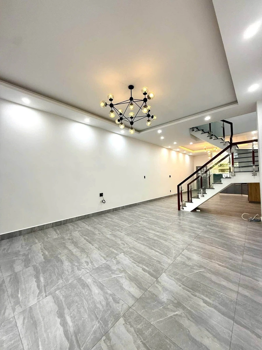 Bán nhà mặt tiền Hiệp Thành 3 Thủ Dầu Một 5x20m 5.6 tỷ - Ảnh thu nhỏ 4