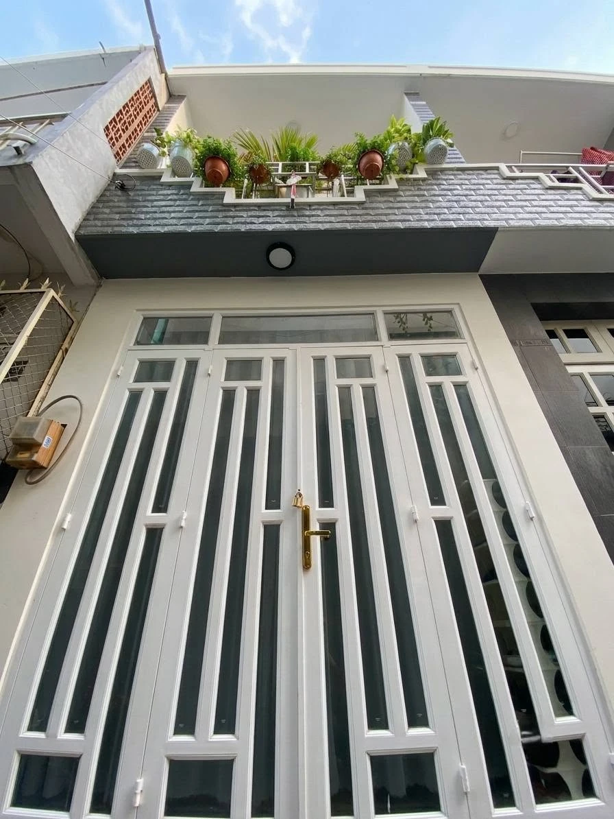 Bán nhà hẻm xe hơi sát mặt tiền Lê Hồng Phong, Quận 10, 28m², giá 5 tỷ - Ảnh 1
