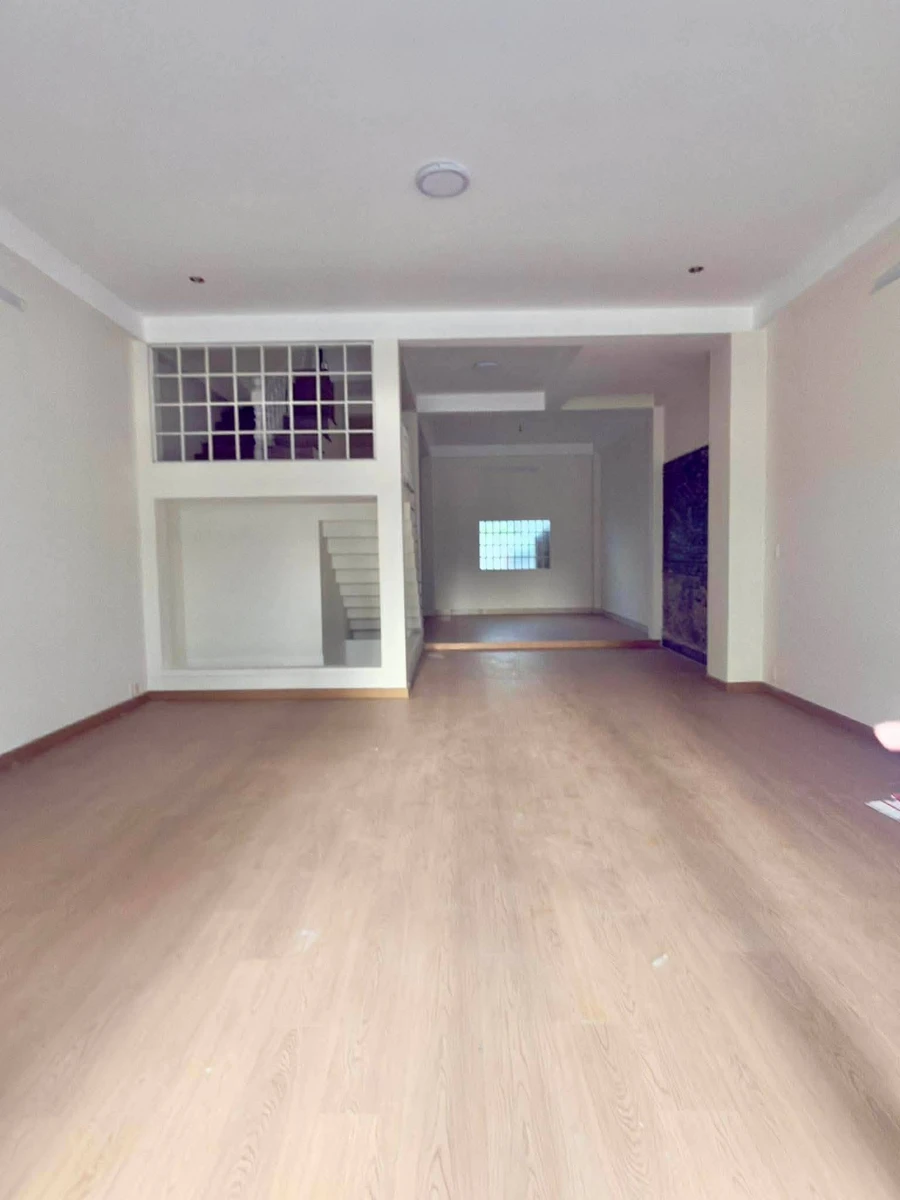 Bán nhà 3 tầng hẻm xe tải Phan Văn Trị, 82m², ngang 6,6m, 5PN, giá 12 tỷ hơn, Gò Vấp - Ảnh thu nhỏ 3