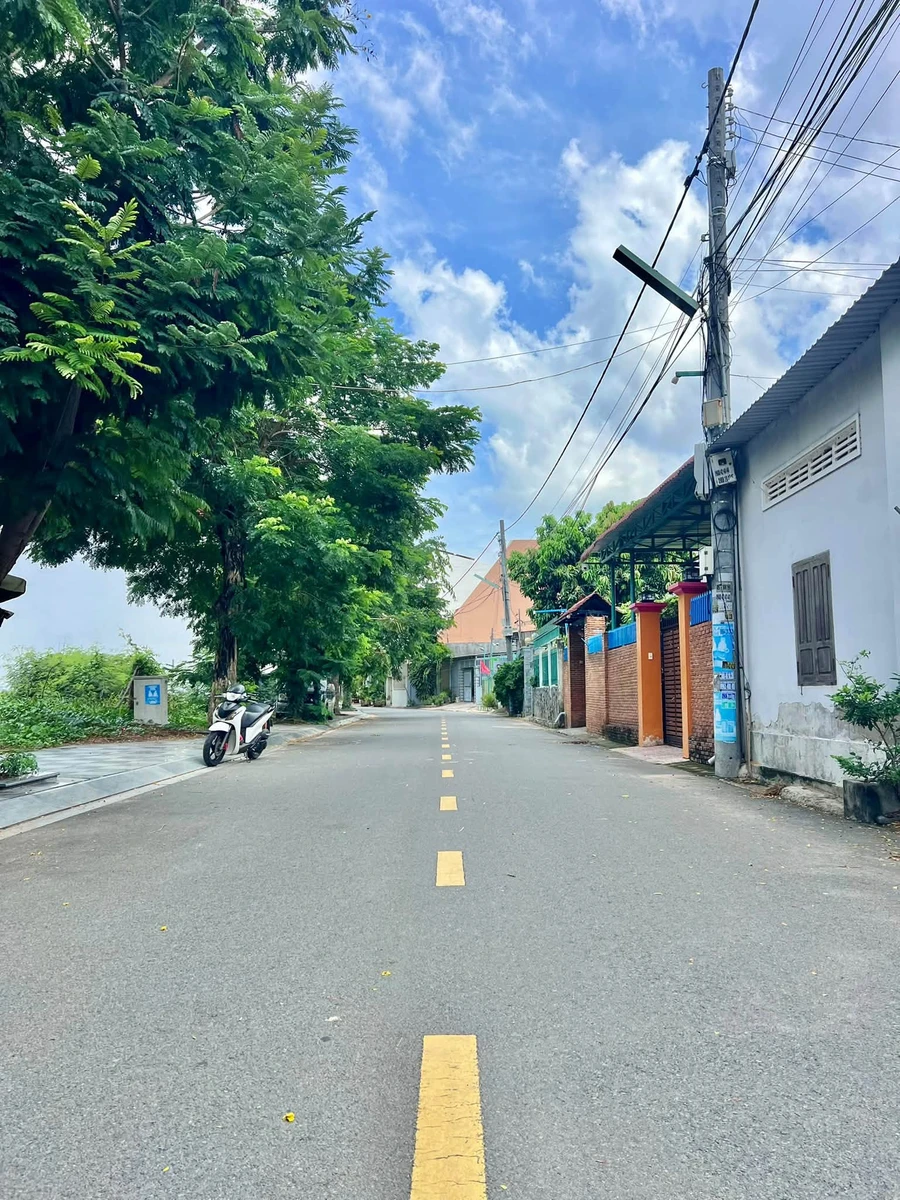 Bán nhà mặt tiền Đặng Thị Nhu 132,8m2 giá 5,5 tỷ gần trường Nguyễn Trãi, Phan Thiết - Ảnh thu nhỏ 3