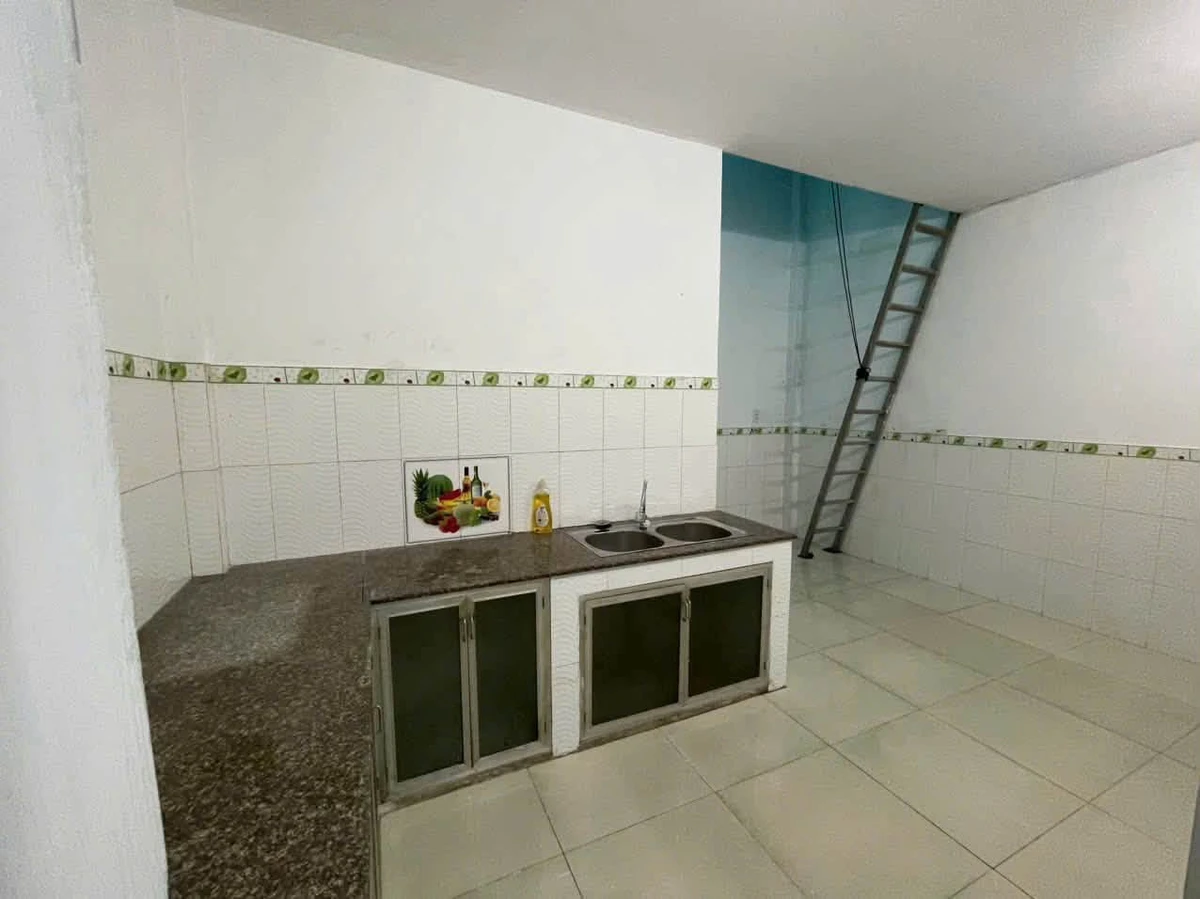 Bán nhà 1 trệt 1 lửng 90,9m² Quốc lộ 1A, Tân Thới Hiệp, Quận 12 giá 4,3 tỷ - Ảnh thu nhỏ 3