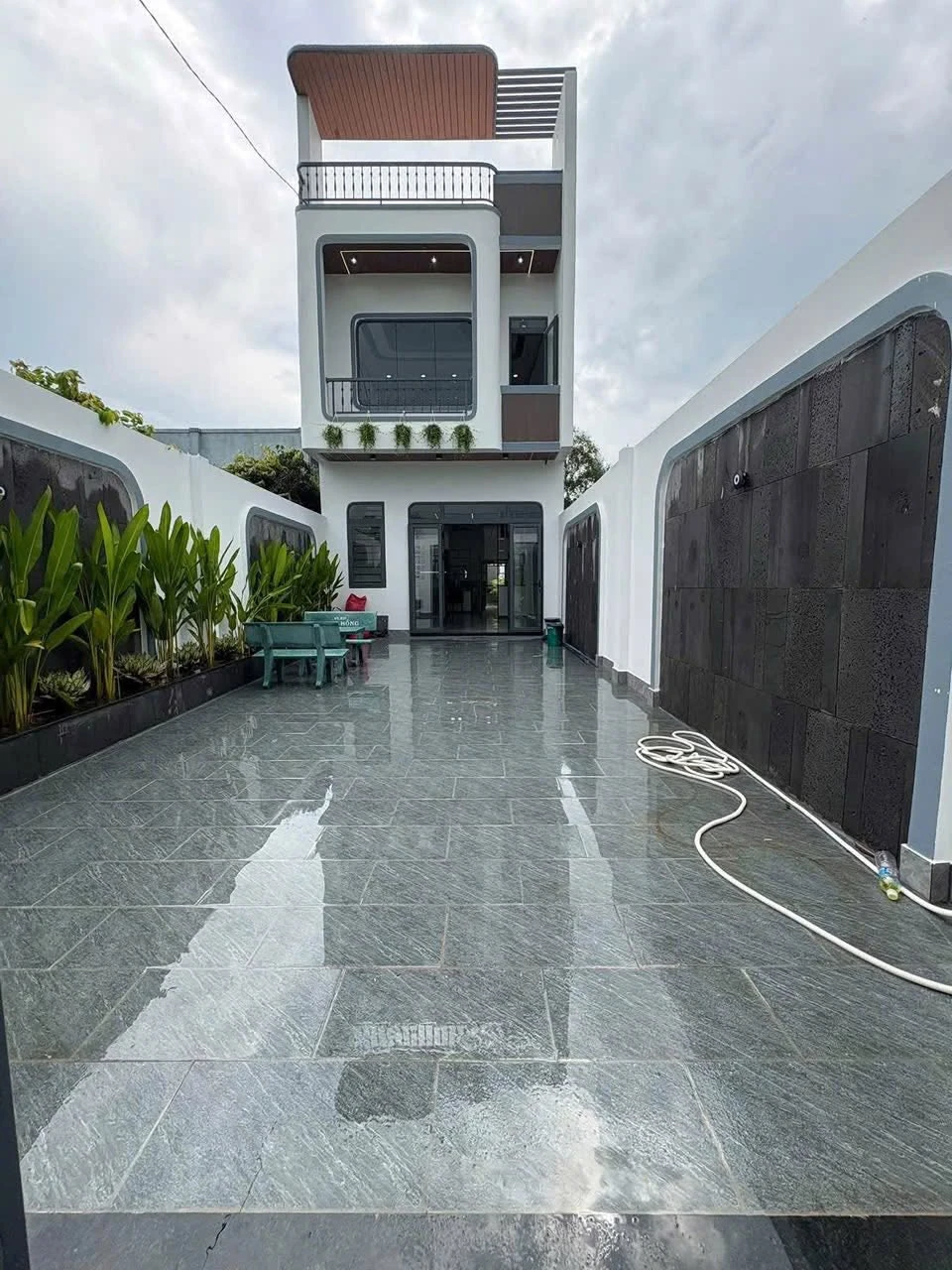 Bán nhà mặt tiền Đá Xanh, Mỹ Hạnh, Hóc Môn 165m2, 2.89 tỷ - Ảnh 1