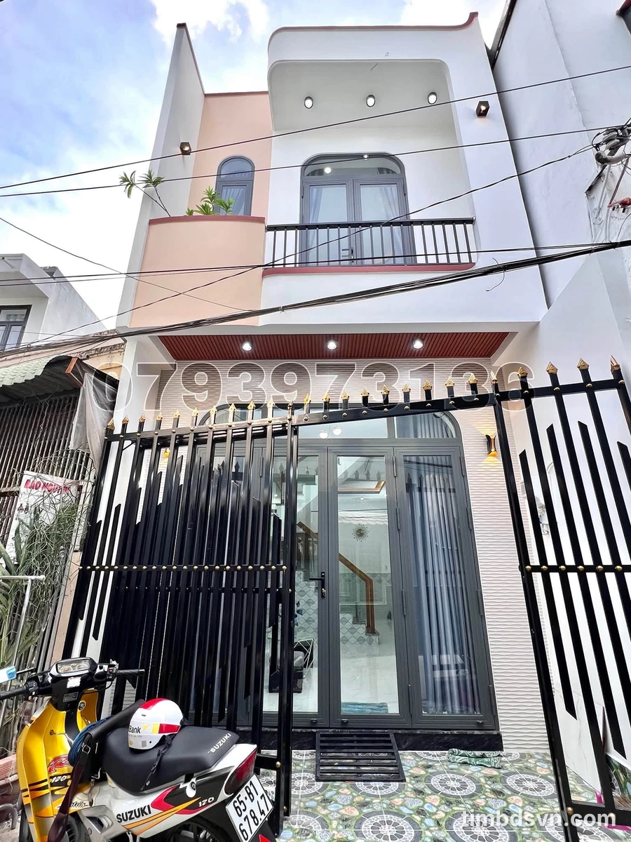 Bán nhà trệt lầu 70m2 2PN 2WC Nguyễn Văn Cừ Cần Thơ 1,99 tỷ - Ảnh 1