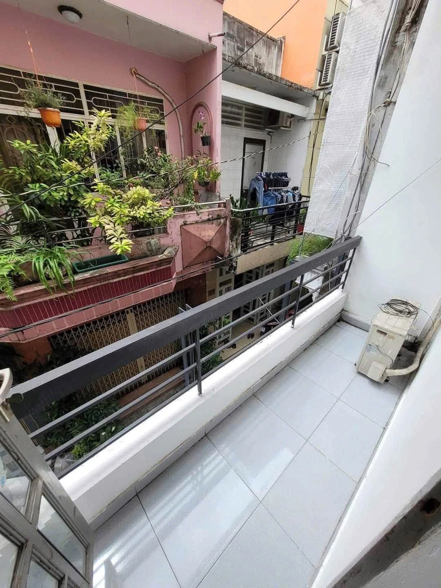 Bán nhà hẻm ô tô 36m² 2 tầng Tô Hiến Thành, Phường 12, Quận 10 giá 8,4 tỷ - Ảnh thu nhỏ 4