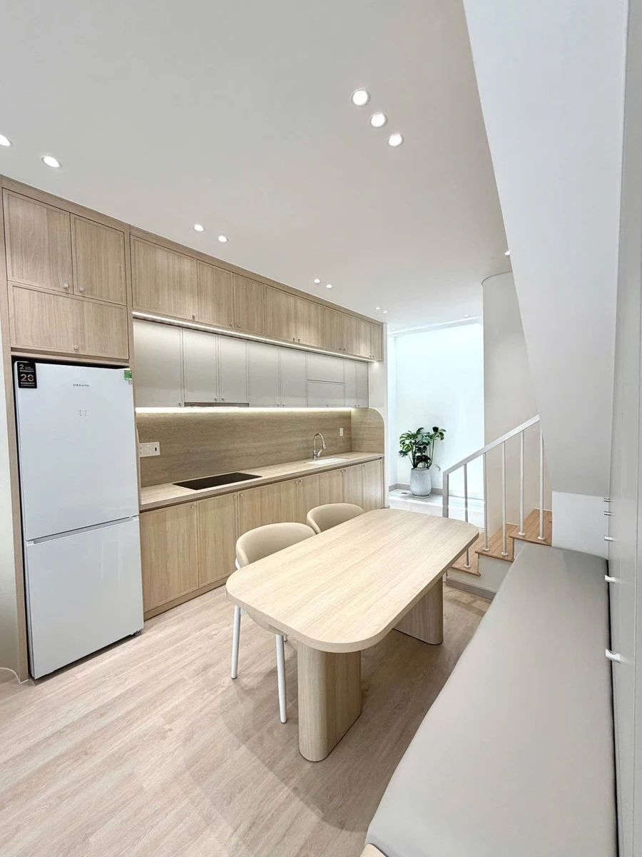 Bán nhà 1 mê mặt tiền Cao Bá Quát, 110m², 3 PN, giá 5 tỷ 950 triệu - Ảnh thu nhỏ 3