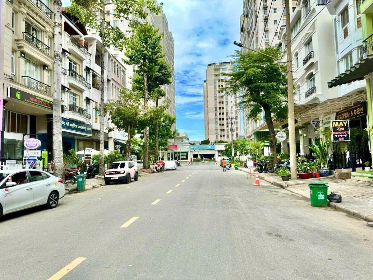 Bán đất mặt tiền Đường Số 2, Phú Mỹ Hưng 111 m² - Ảnh thu nhỏ 2