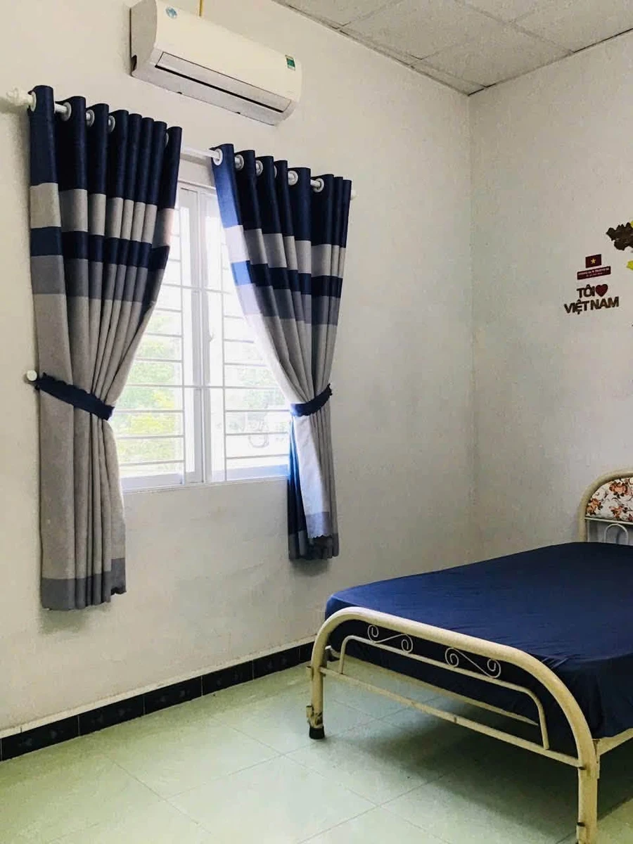 Cho thuê nhà + kho xưởng 350m² Vĩnh Thái 18tr/tháng - Ảnh thu nhỏ 2