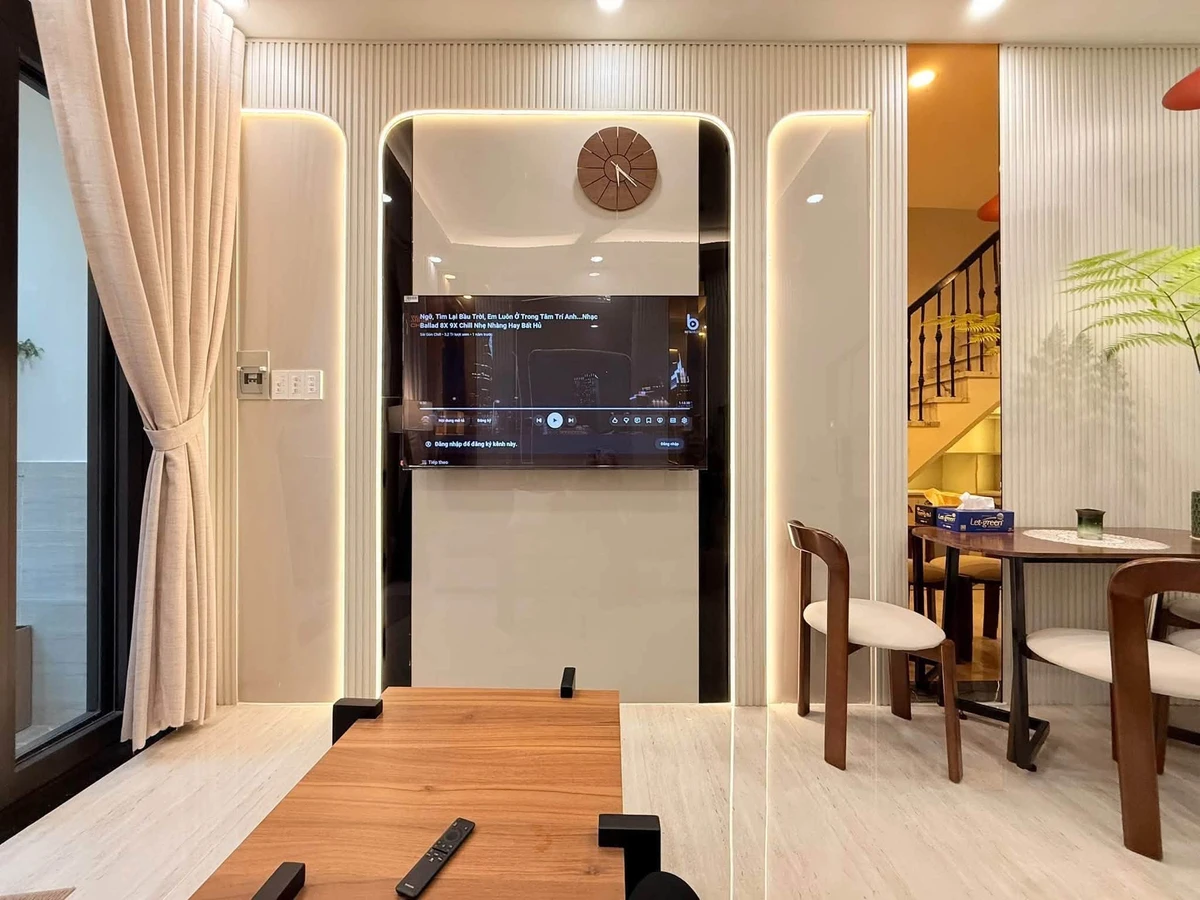 Bán nhà 3 tầng 40m2, 4PN 5WC full nội thất, đường Nguyễn Kiệm, Phú Nhuận - Ảnh thu nhỏ 4