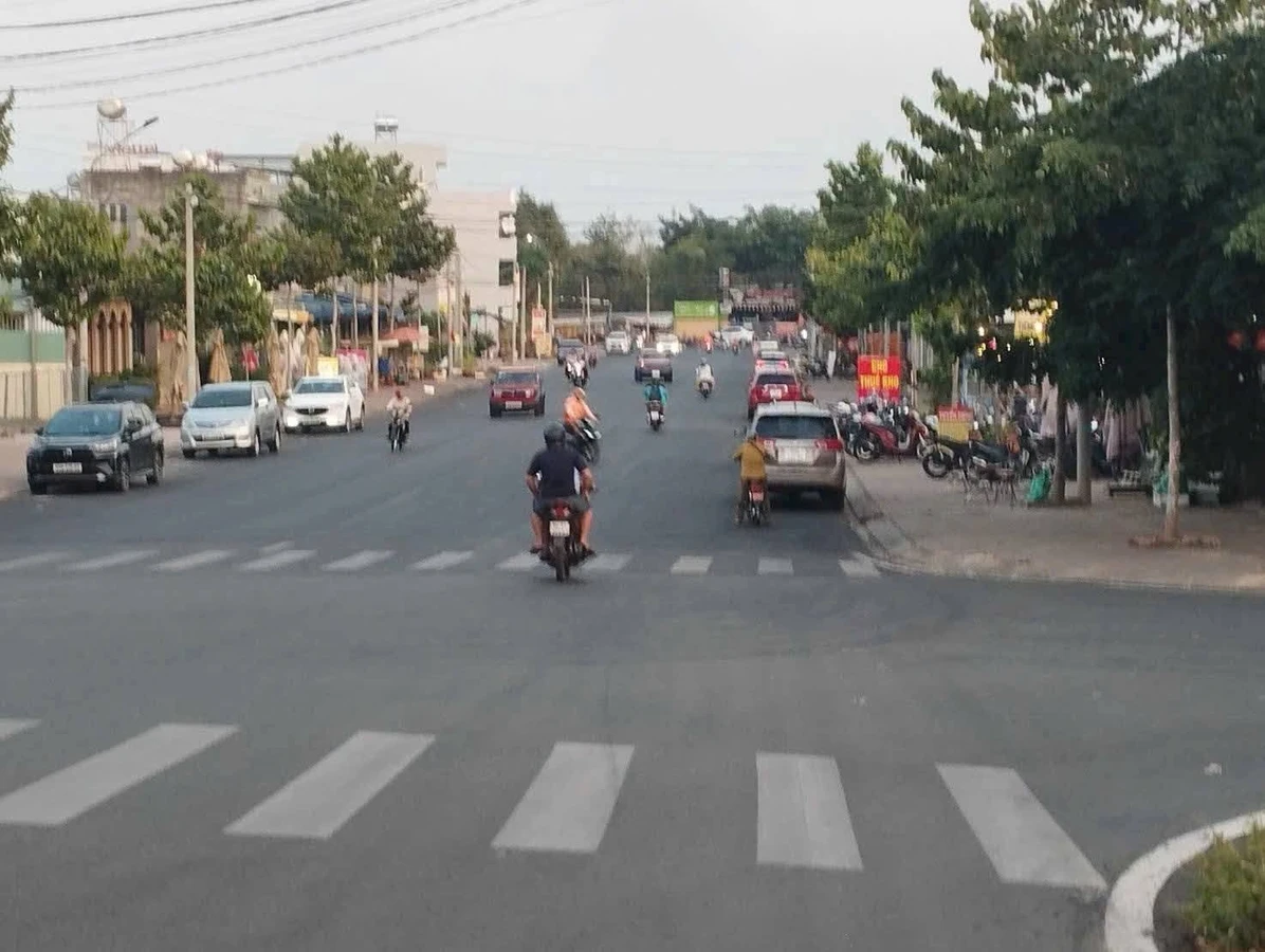 Bán lô đất mặt tiền Nguyễn Lương Bằng 440m² Bình Phước 7 tỷ - Ảnh thu nhỏ 3