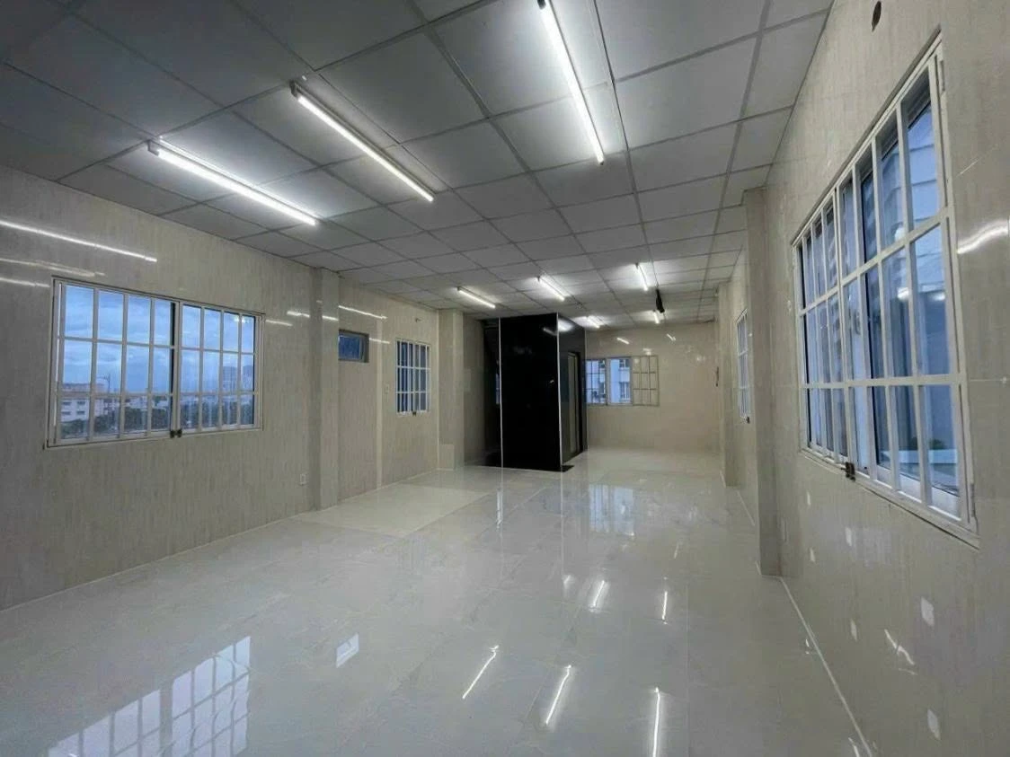 Cho thuê nhà góc 2 mặt tiền 51,9m² Đề Thám Quận 1 - Ảnh thu nhỏ 3