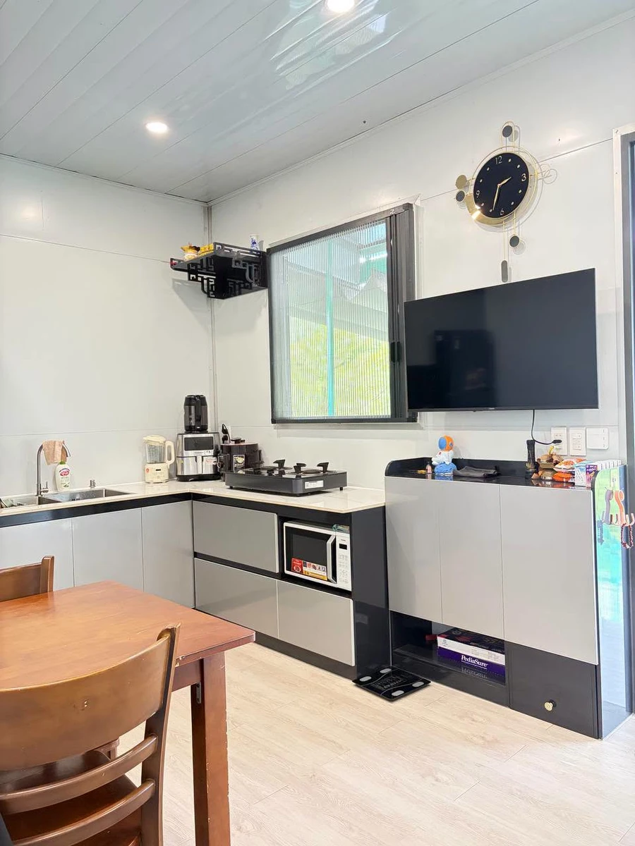 Bán nhà 2 tầng full nội thất 110m² 1,3 tỷ Bình Tân - Ảnh thu nhỏ 3