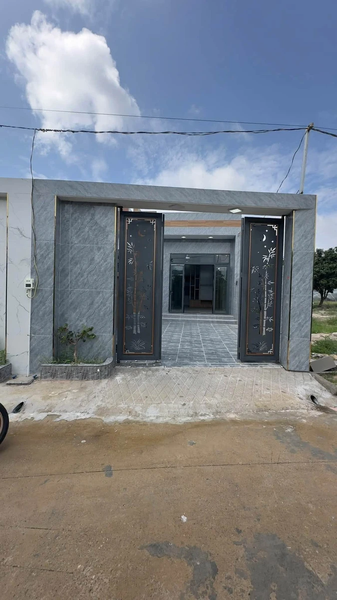 Bán nhà 2 phòng ngủ 150m² giá 1 tỷ 350 tại Long Mỹ, giáp Phước Hưng, Long Hải - Ảnh thu nhỏ 2