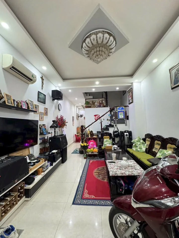 Bán nhà hẻm xe hơi 3PN 52m² Hiệp Bình Chánh Thủ Đức 8 tỷ - Ảnh thu nhỏ 2