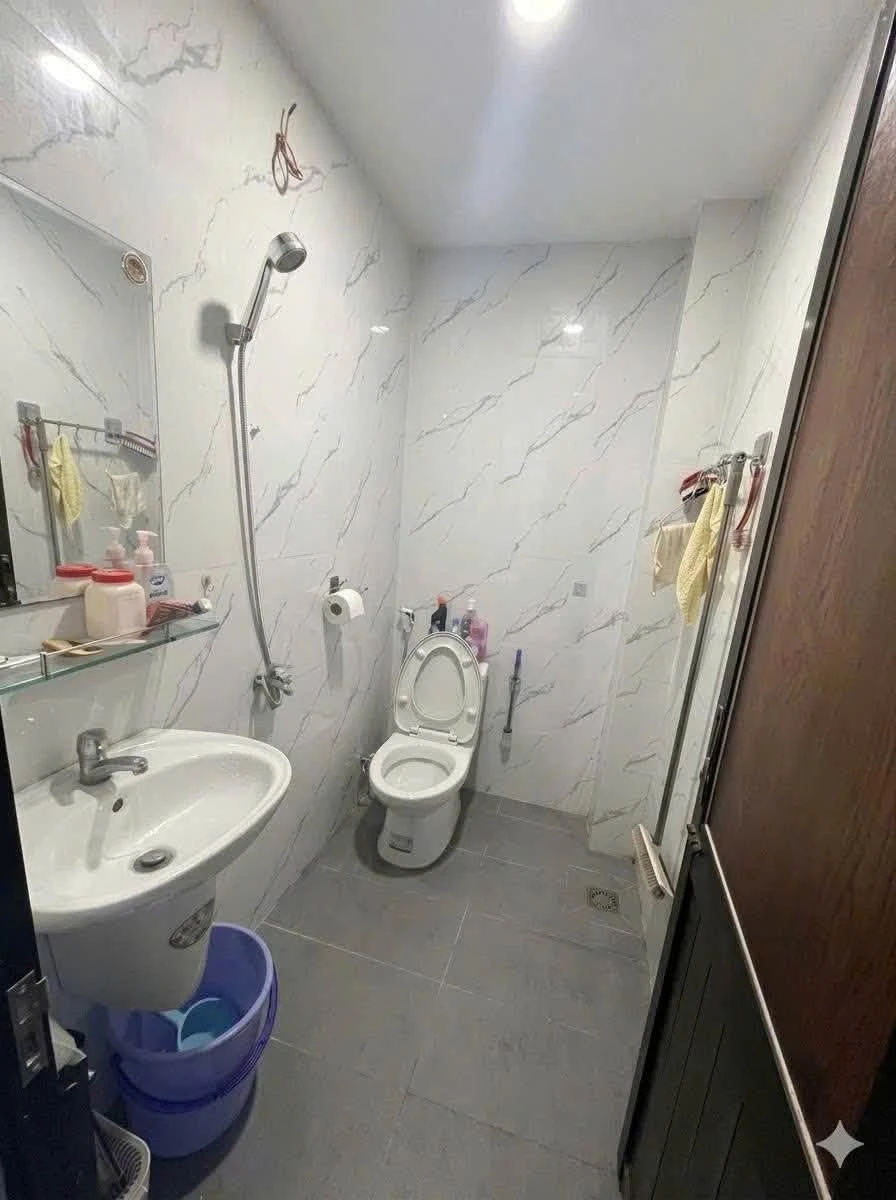 Bán nhà mặt tiền Dương Bá Trạc Q8, 42m², 2PN, 12 tỷ - Ảnh thu nhỏ 3