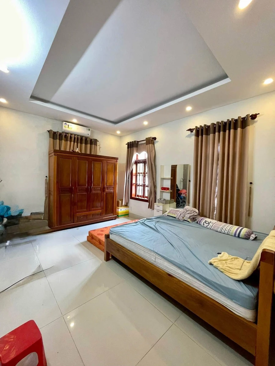 Bán nhà 1 trệt 1 lầu 200m², 4 phòng ngủ, giá 6 tỷ tại Long Toàn, Bà Rịa - Ảnh thu nhỏ 5