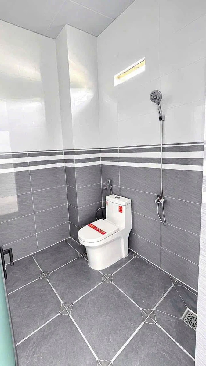 Bán nhà 1 trệt 1 lầu 50m² giá 1 tỷ 250 triệu sát KCN Chang Chun, Long Điền - Ảnh thu nhỏ 4